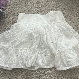american eagle preppy skirt!